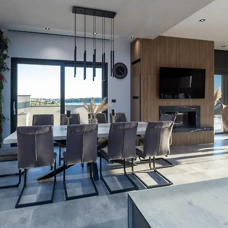 Vie By Interhome Medulin